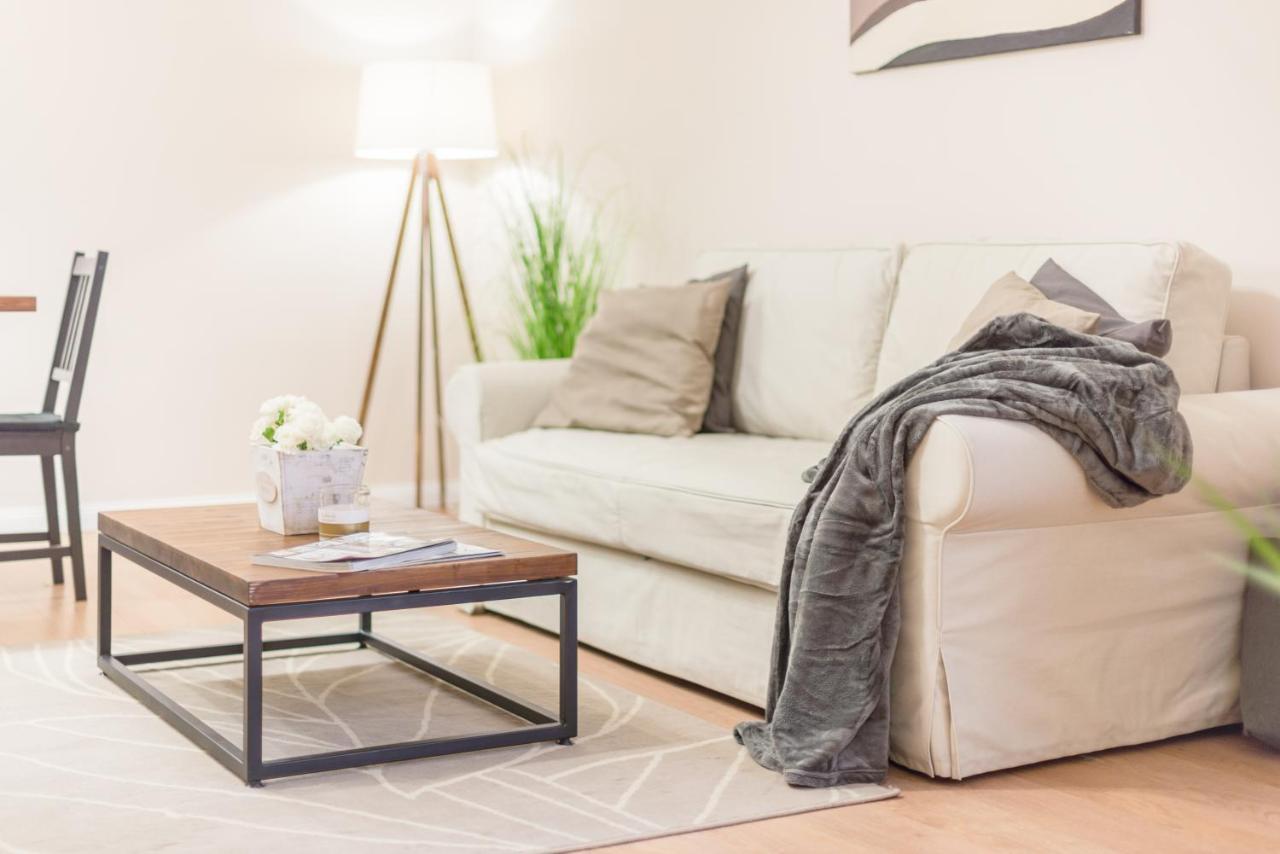 דירות בודפשט Downtown Heart 3 Bdr, 2 Bath, A/C מראה חיצוני תמונה